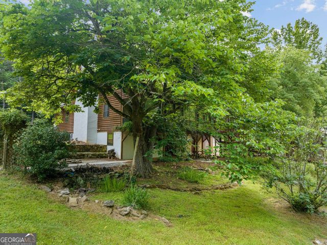 966 Wahoo Creek Road, Murrayville, GA 30564