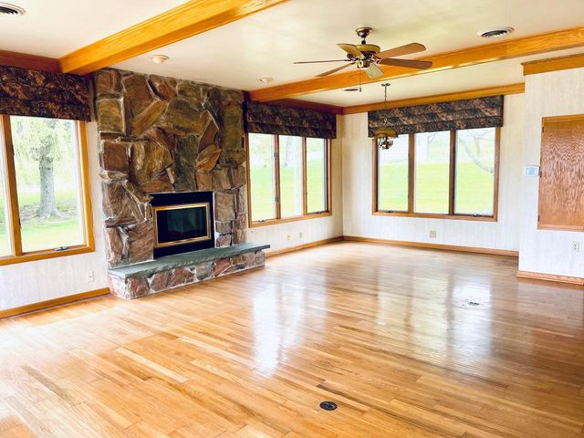 W2428 County Road O, Oconomowoc, WI 53066