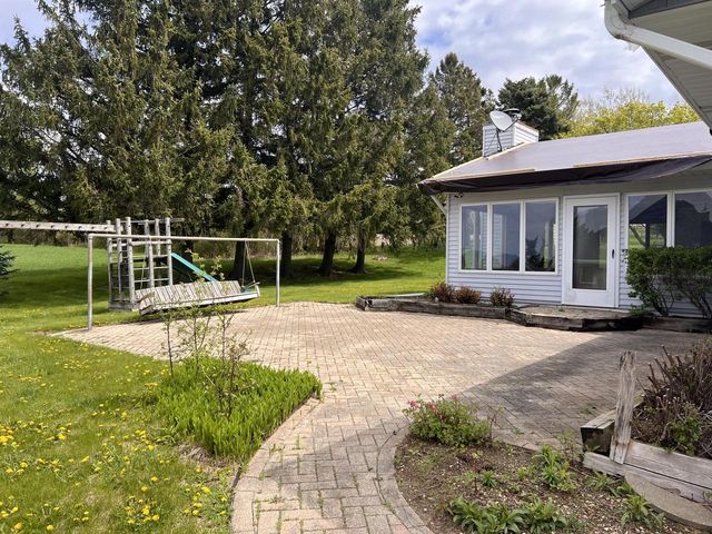 W2428 County Road O, Oconomowoc, WI 53066