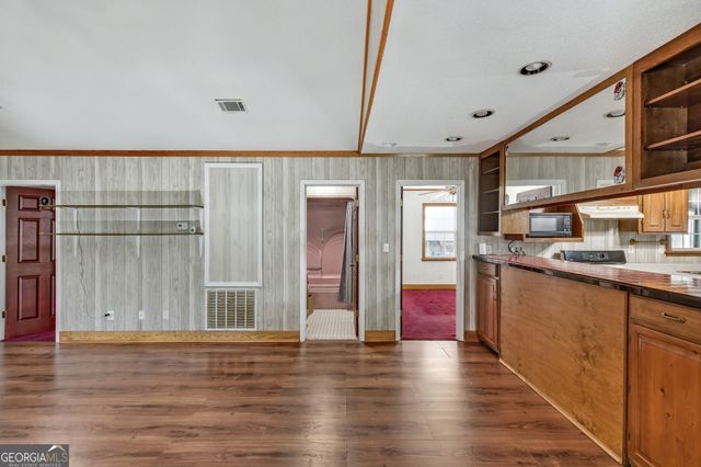 77 Sutton Court, Woodbine, GA 31569