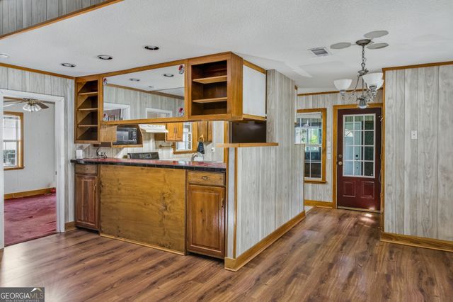 77 Sutton Court, Woodbine, GA 31569