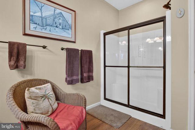 804 SHORE LANDING DR, Lebanon, PA 17046
