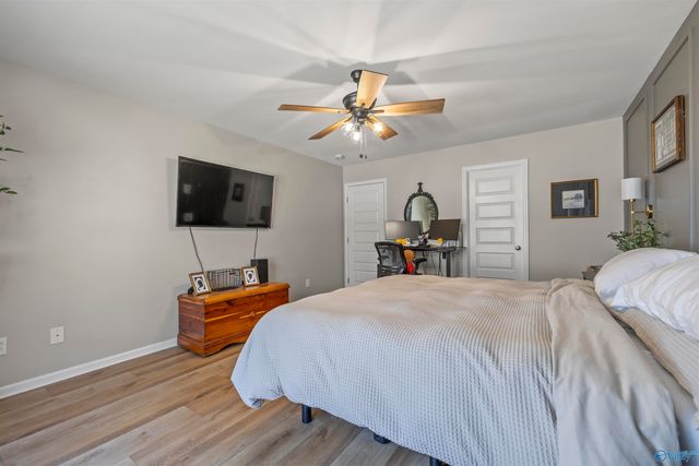 361 Willow Bank Circle, Decatur, AL 35603