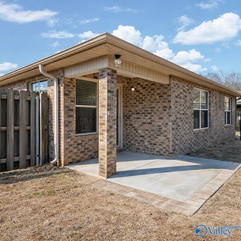 361 Willow Bank Circle, Decatur, AL 35603