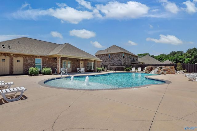 361 Willow Bank Circle, Decatur, AL 35603