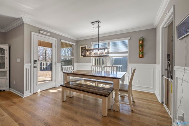 361 Willow Bank Circle, Decatur, AL 35603