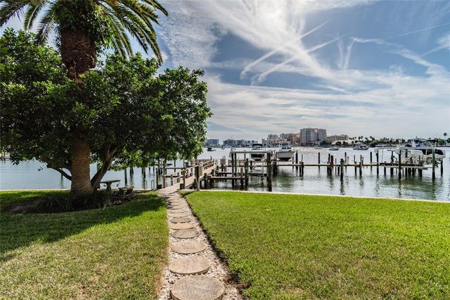 644 ISLAND WAY 405, Clearwater, FL 33767
