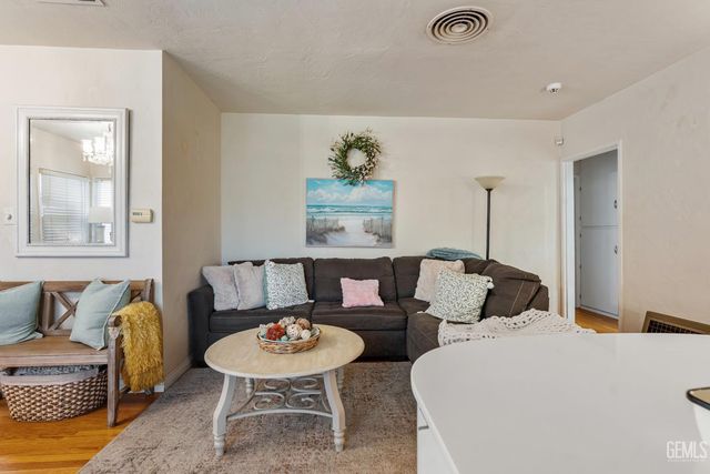 251 Irene Street, Bakersfield, CA 93305