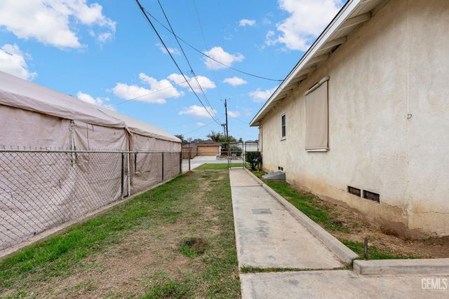 251 Irene Street, Bakersfield, CA 93305