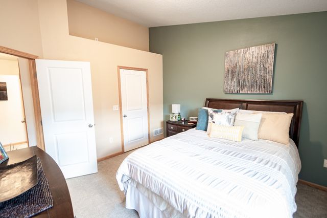 324 NE Sandalwood None, Waukee, IA 50263