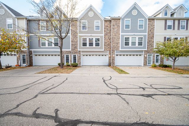 324 NE Sandalwood None, Waukee, IA 50263