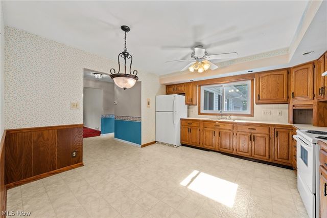 3112 Englewood Drive, Silver Lake, OH 44224