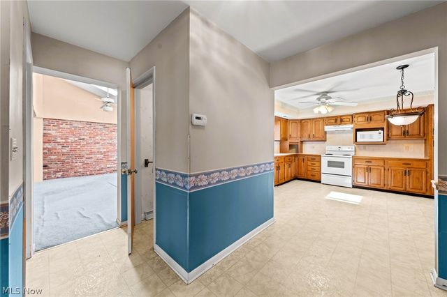 3112 Englewood Drive, Silver Lake, OH 44224