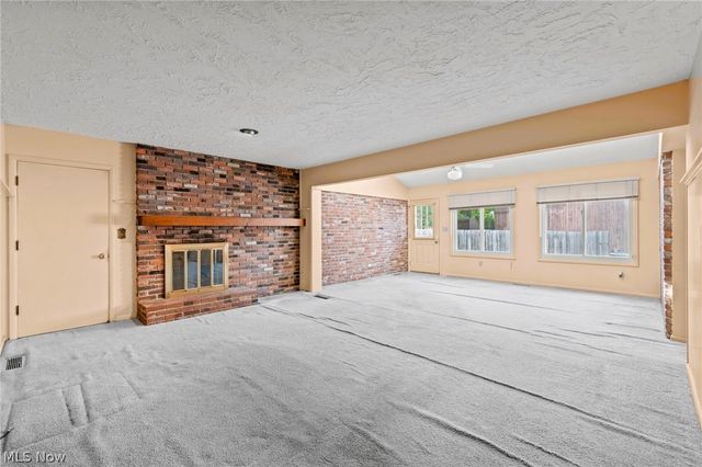 3112 Englewood Drive, Silver Lake, OH 44224