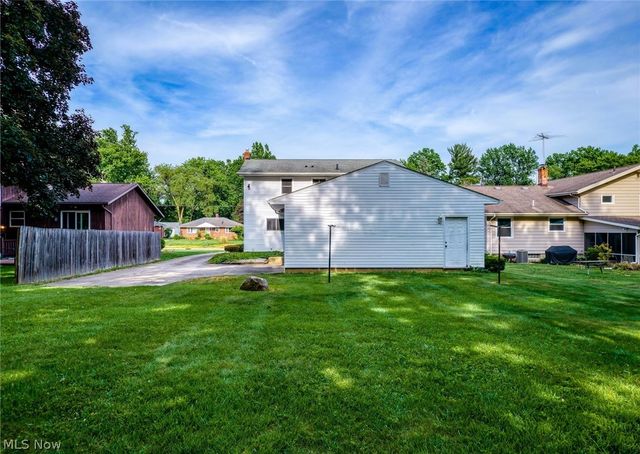 3112 Englewood Drive, Silver Lake, OH 44224