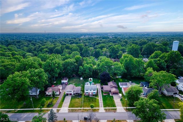 3112 Englewood Drive, Silver Lake, OH 44224