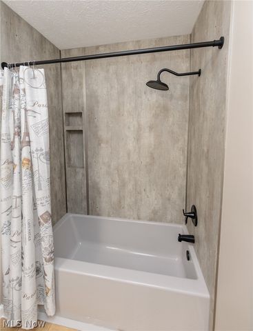 3330 Stillwater Drive, Medina, OH 44256