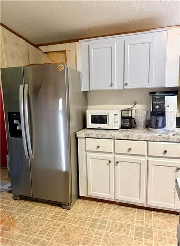 6910 Greenfield Road, Blackshear, GA 31516