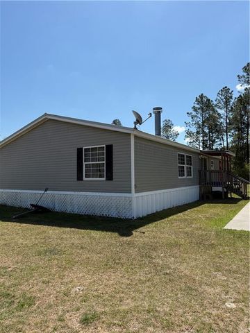 6910 Greenfield Road, Blackshear, GA 31516