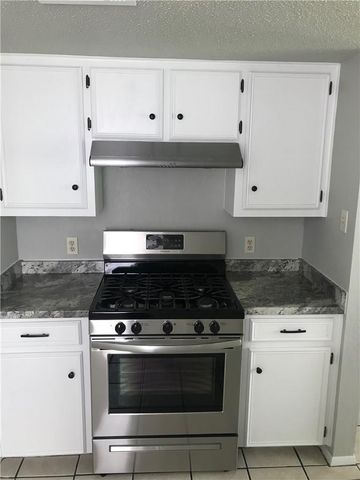 606 Brookhollow DR, Pflugerville, TX 78660