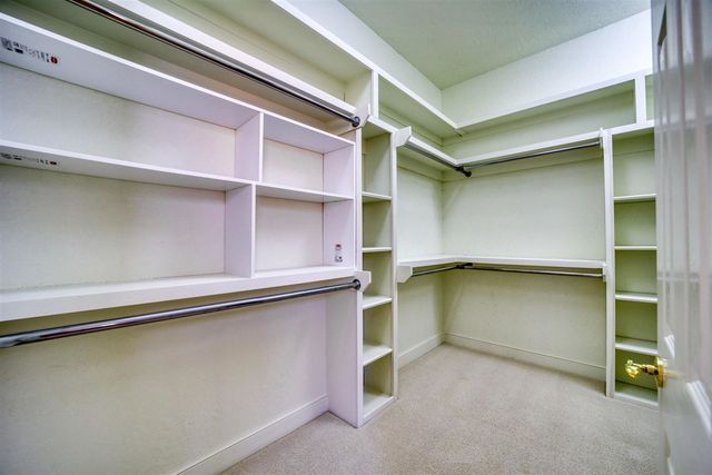 1617 NE 35th St, Lawton, OK 73507