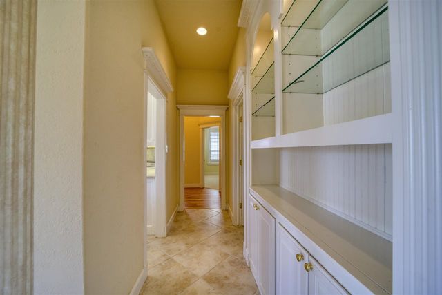 1617 NE 35th St, Lawton, OK 73507