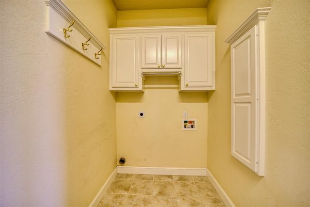 1617 NE 35th St, Lawton, OK 73507