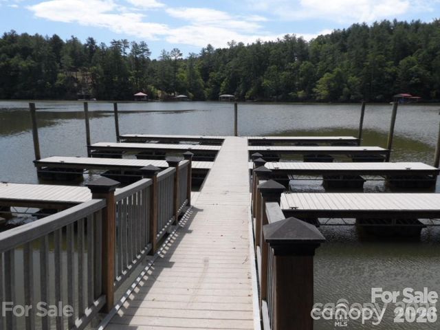218 Table Rock Trace NW 166, Morganton, NC 28655