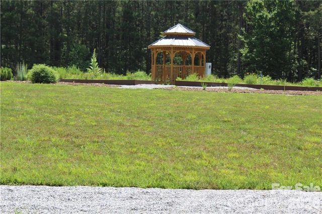 218 Table Rock Trace NW 166, Morganton, NC 28655