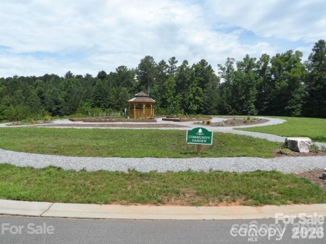 218 Table Rock Trace NW 166, Morganton, NC 28655