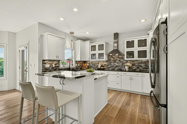 4010 Autumn Lake Court SW, Rochester, MN 55902