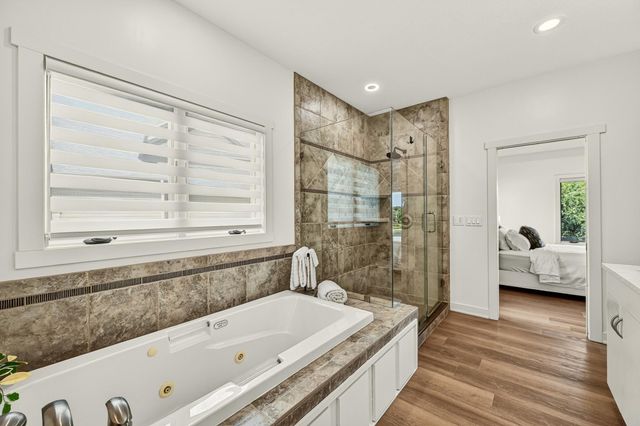 4010 Autumn Lake Court SW, Rochester, MN 55902