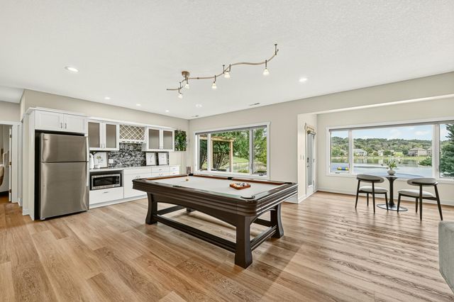4010 Autumn Lake Court SW, Rochester, MN 55902