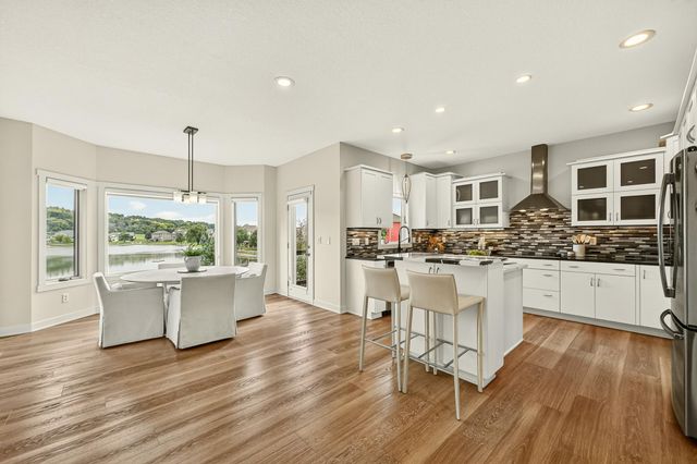 4010 Autumn Lake Court SW, Rochester, MN 55902