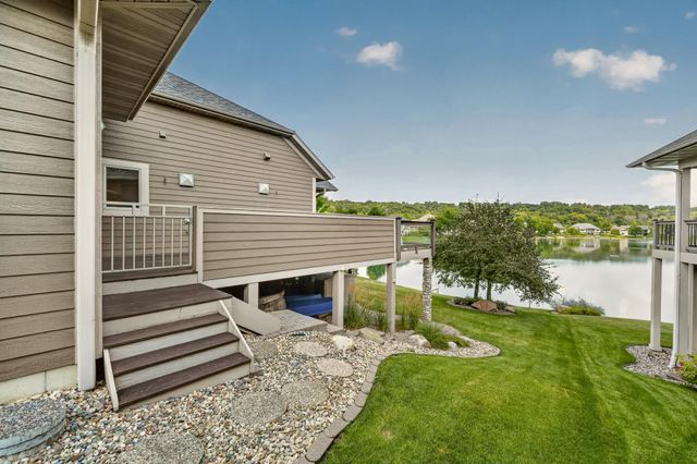 4010 Autumn Lake Court SW, Rochester, MN 55902