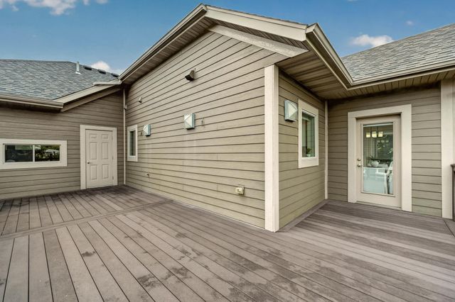 4010 Autumn Lake Court SW, Rochester, MN 55902