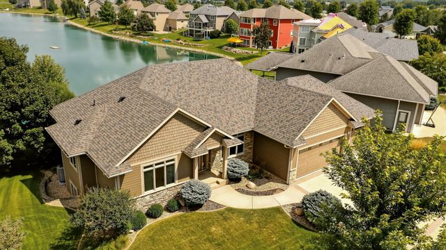 4010 Autumn Lake Court SW, Rochester, MN 55902