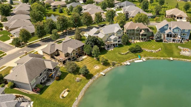 4010 Autumn Lake Court SW, Rochester, MN 55902