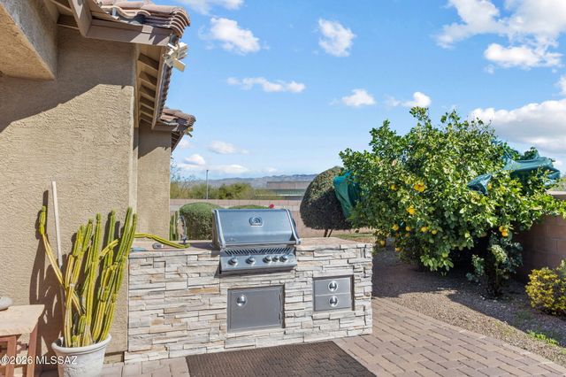 10369 S Coupe Place, Vail, AZ 85641