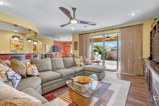 10369 S Coupe Place, Vail, AZ 85641