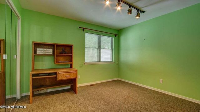 57 Chestnut Way, Manalapan, NJ 07726