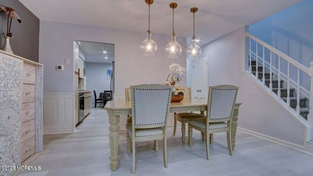 57 Chestnut Way, Manalapan, NJ 07726