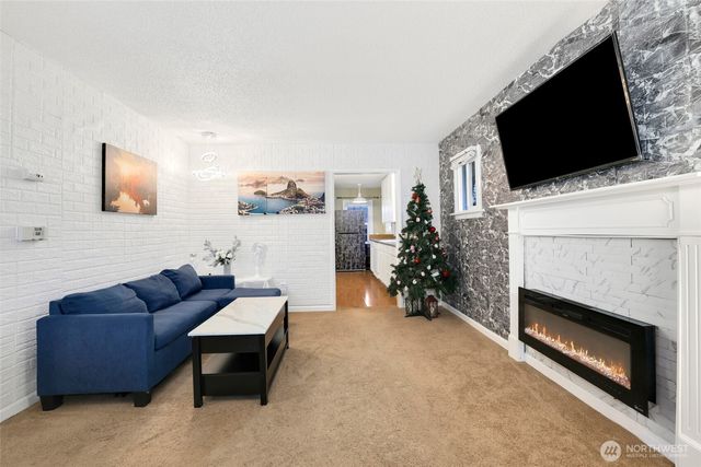 3807 S 34th Street, Tacoma, WA 98409