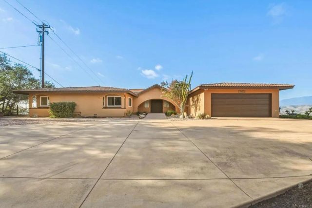 30603 Roadrunner Ridge, Valley Center, CA 92082