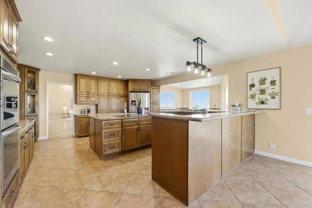 30603 Roadrunner Ridge, Valley Center, CA 92082