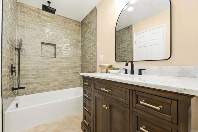 30603 Roadrunner Ridge, Valley Center, CA 92082