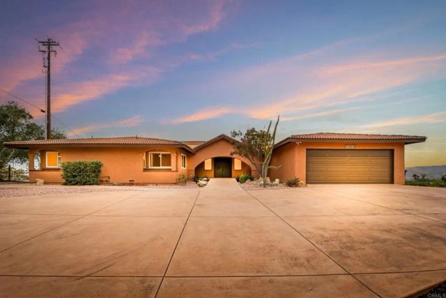 30603 Roadrunner Ridge, Valley Center, CA 92082