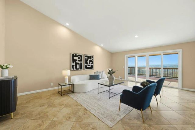30603 Roadrunner Ridge, Valley Center, CA 92082