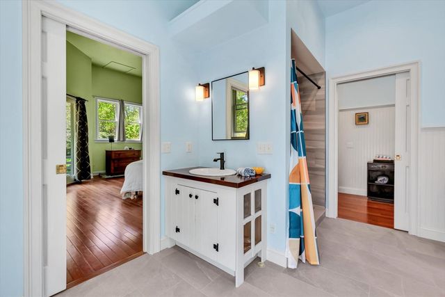988 Crowells Bog Road, Brewster, MA 02631