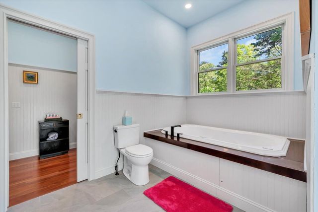 988 Crowells Bog Road, Brewster, MA 02631